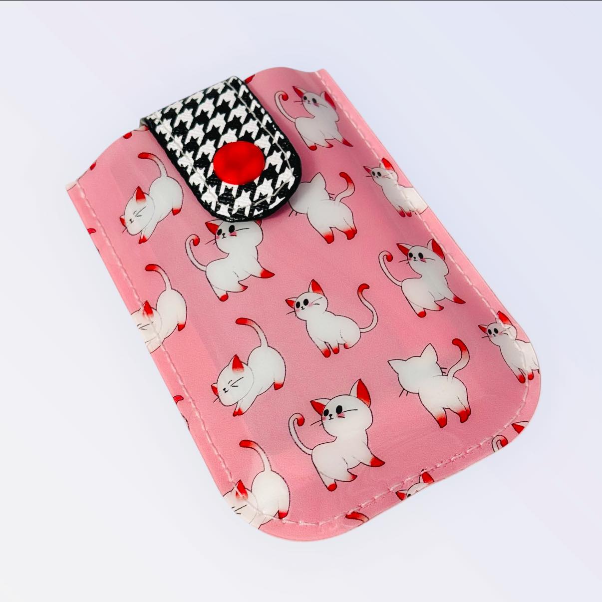POCH - Pull-out Card Holder Pattern
