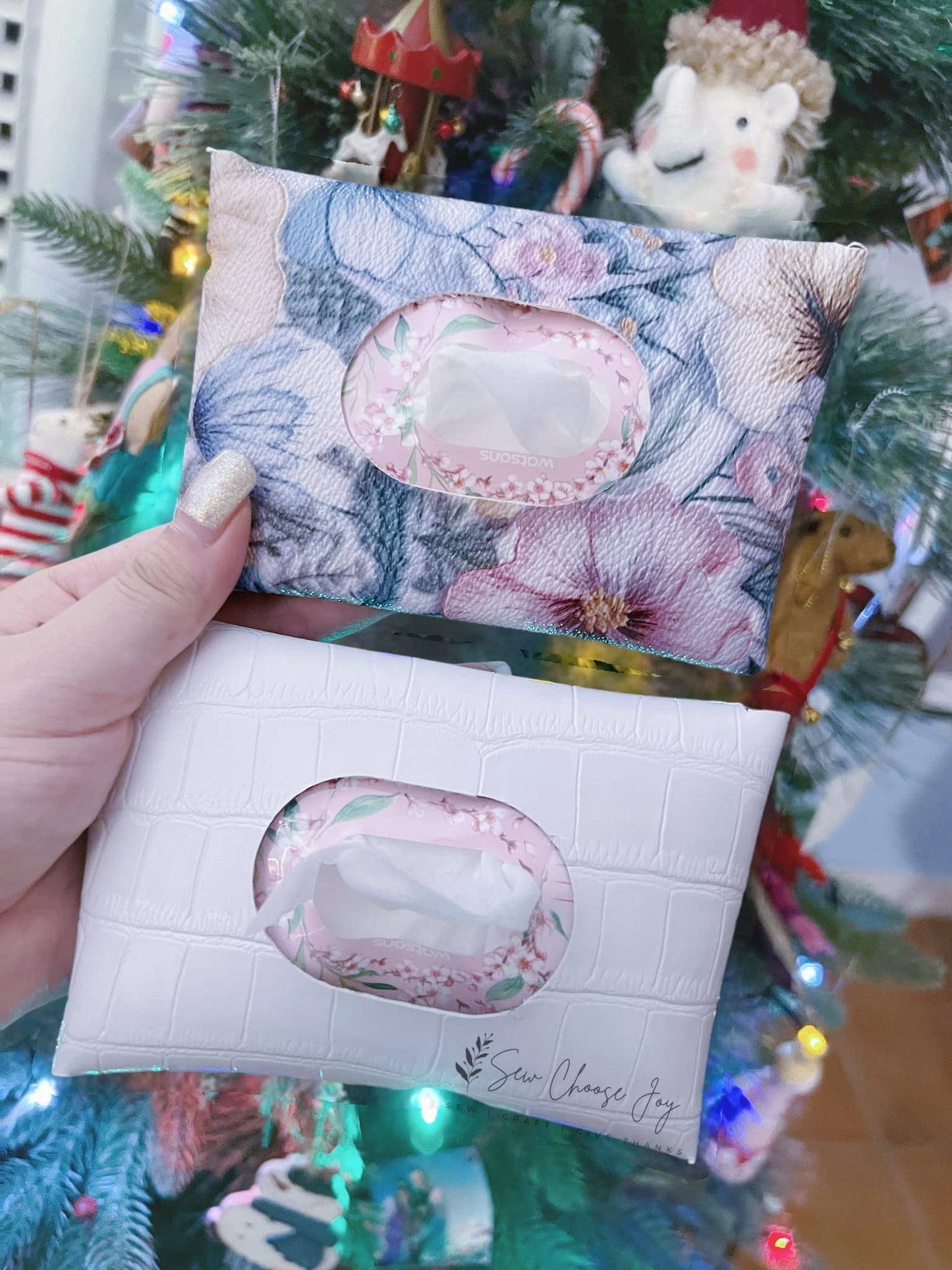 Pristine Tissue Holder Pattern