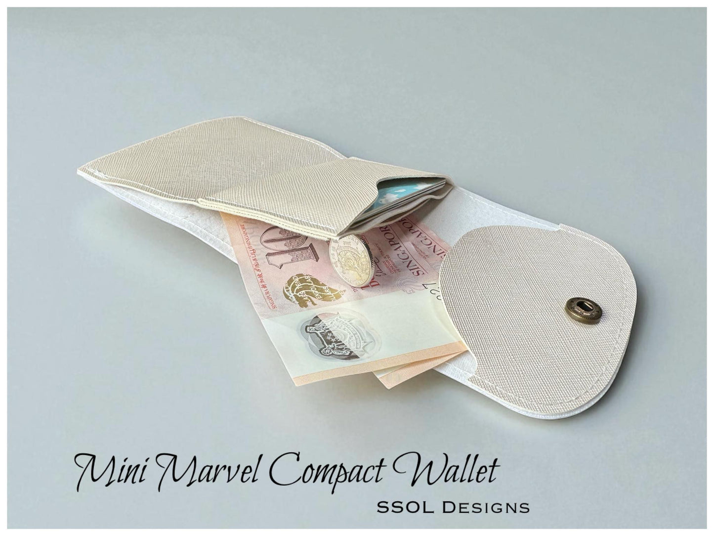 Mini Marvel Compact Wallet Pattern