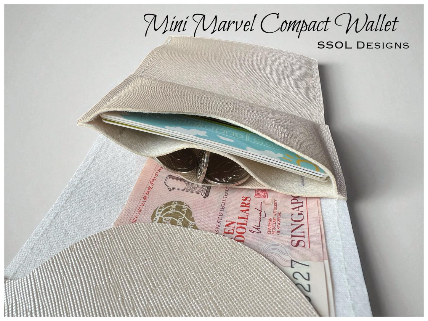 Mini Marvel Compact Wallet Pattern
