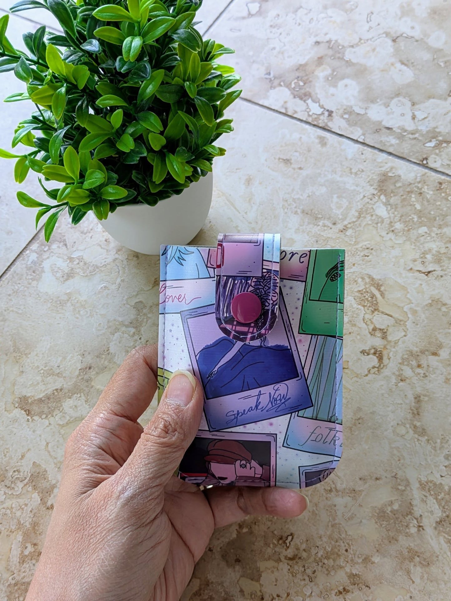 POCH - Pull-out Card Holder Pattern