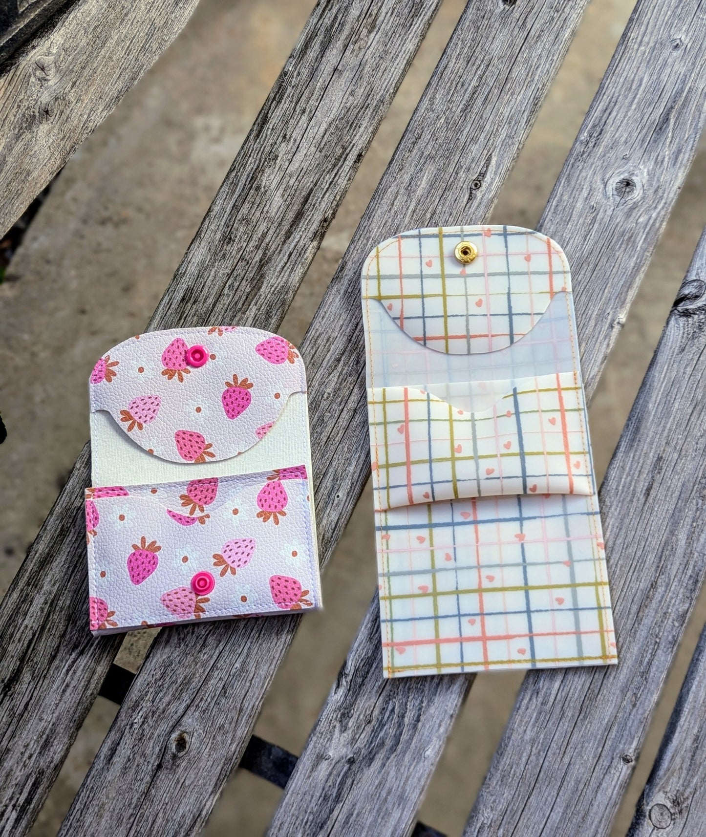 Mini Marvel Compact Wallet Pattern