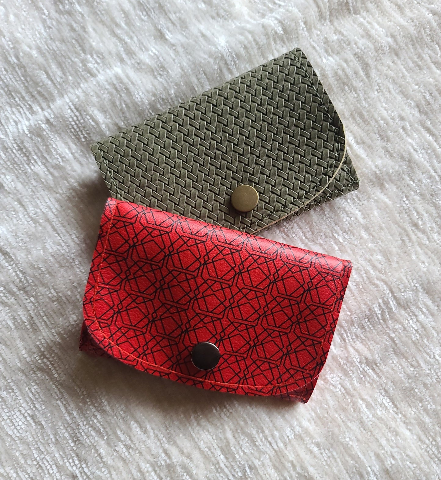 Mini Marvel Compact Wallet Pattern