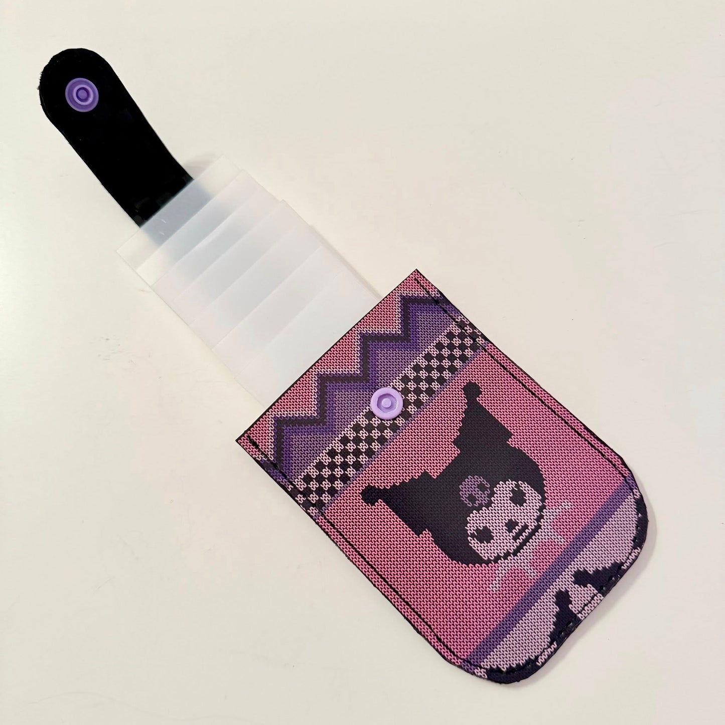 POCH - Pull-out Card Holder Pattern