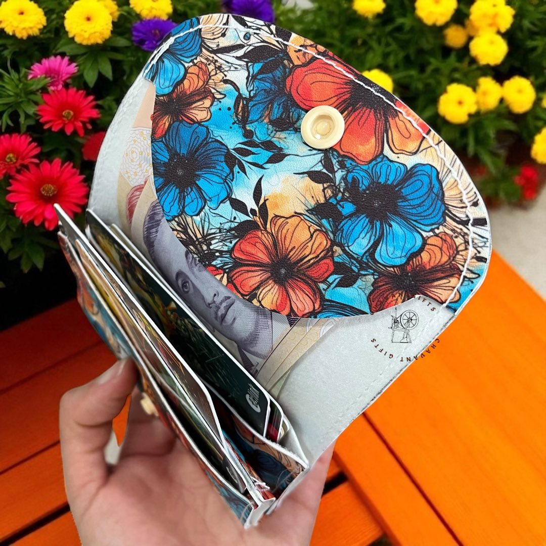 Mini Marvel Compact Wallet Pattern