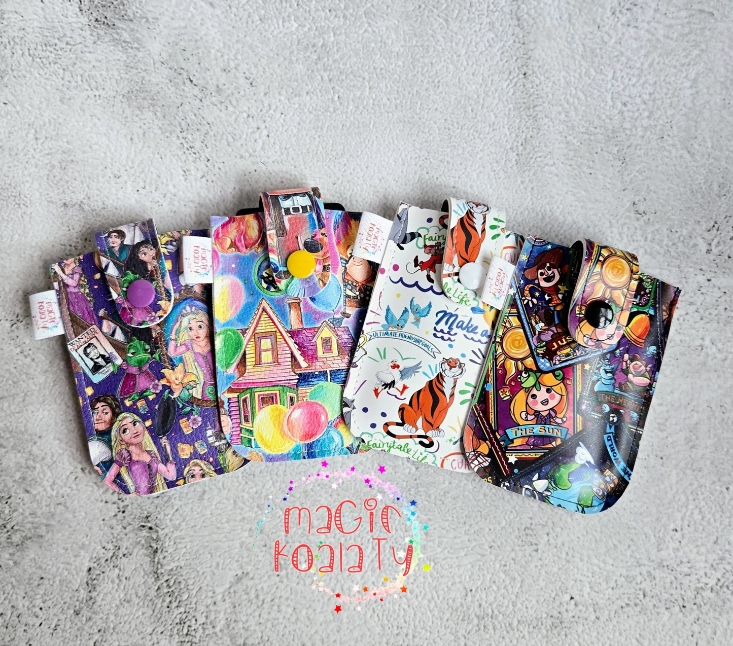 POCH - Pull-out Card Holder Pattern