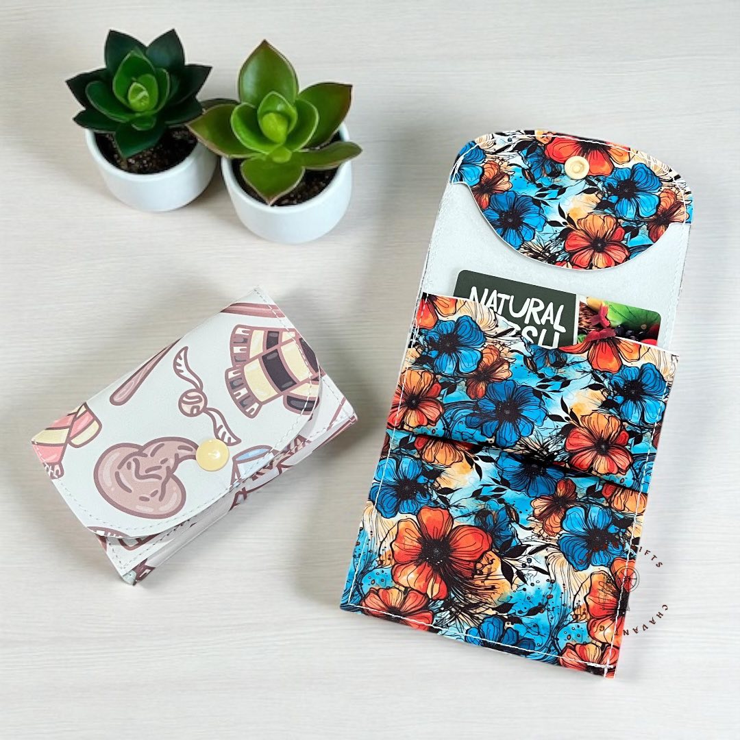 Mini Marvel Compact Wallet Pattern