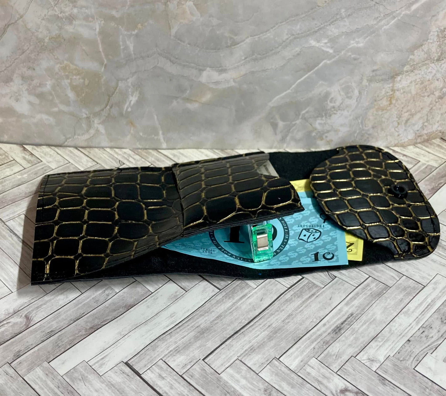 Mini Marvel Compact Wallet Pattern