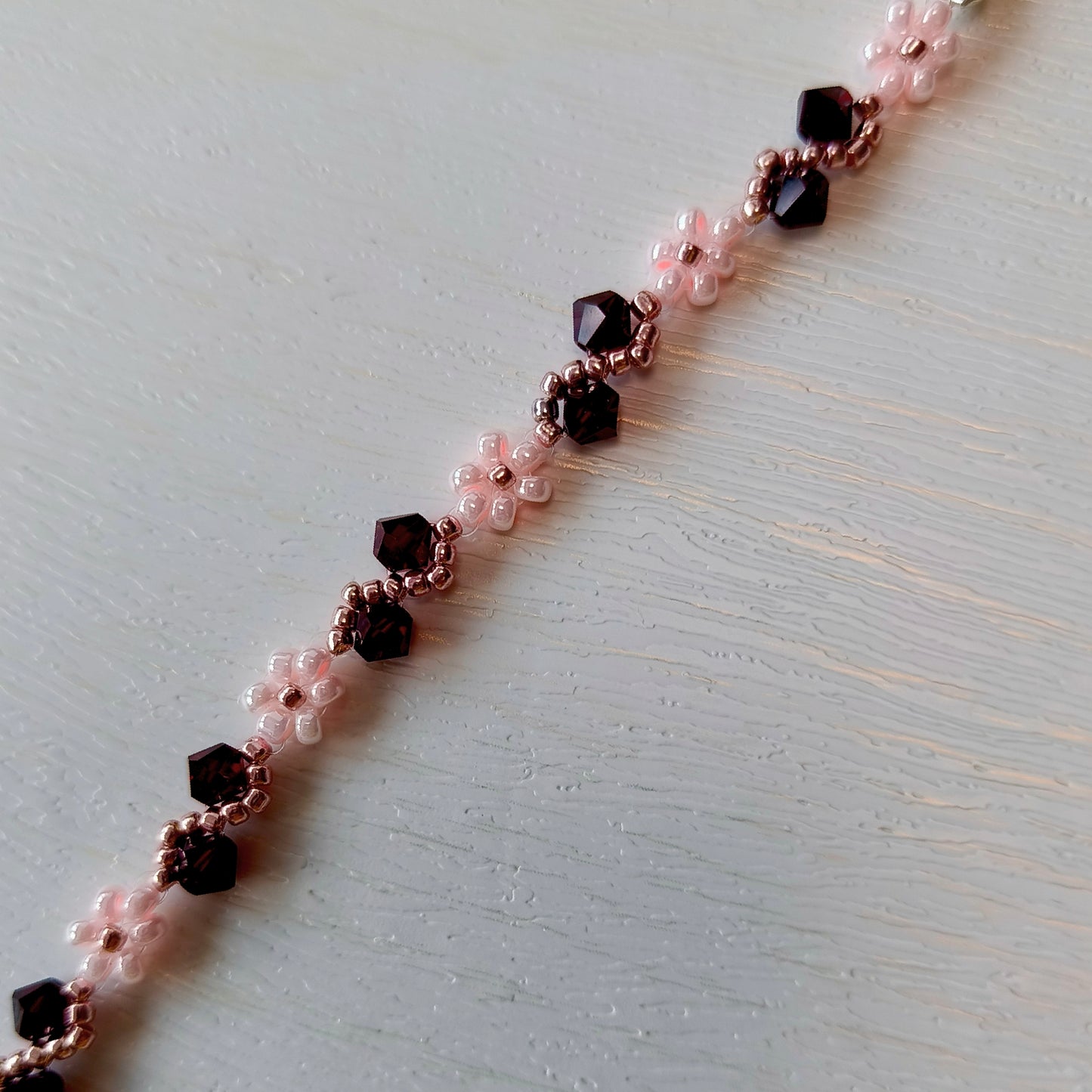 String bead bracelet 02