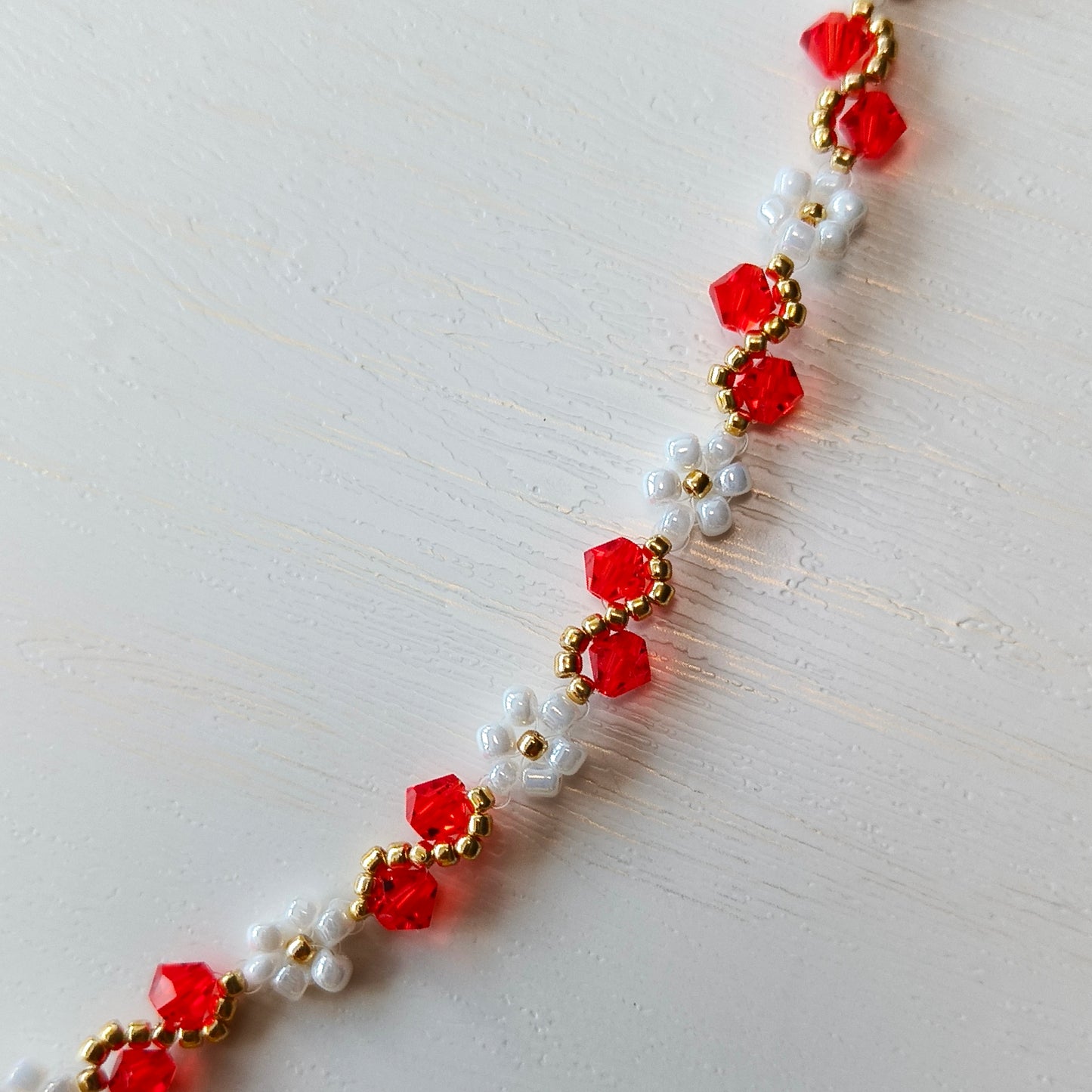 String bead bracelet 05