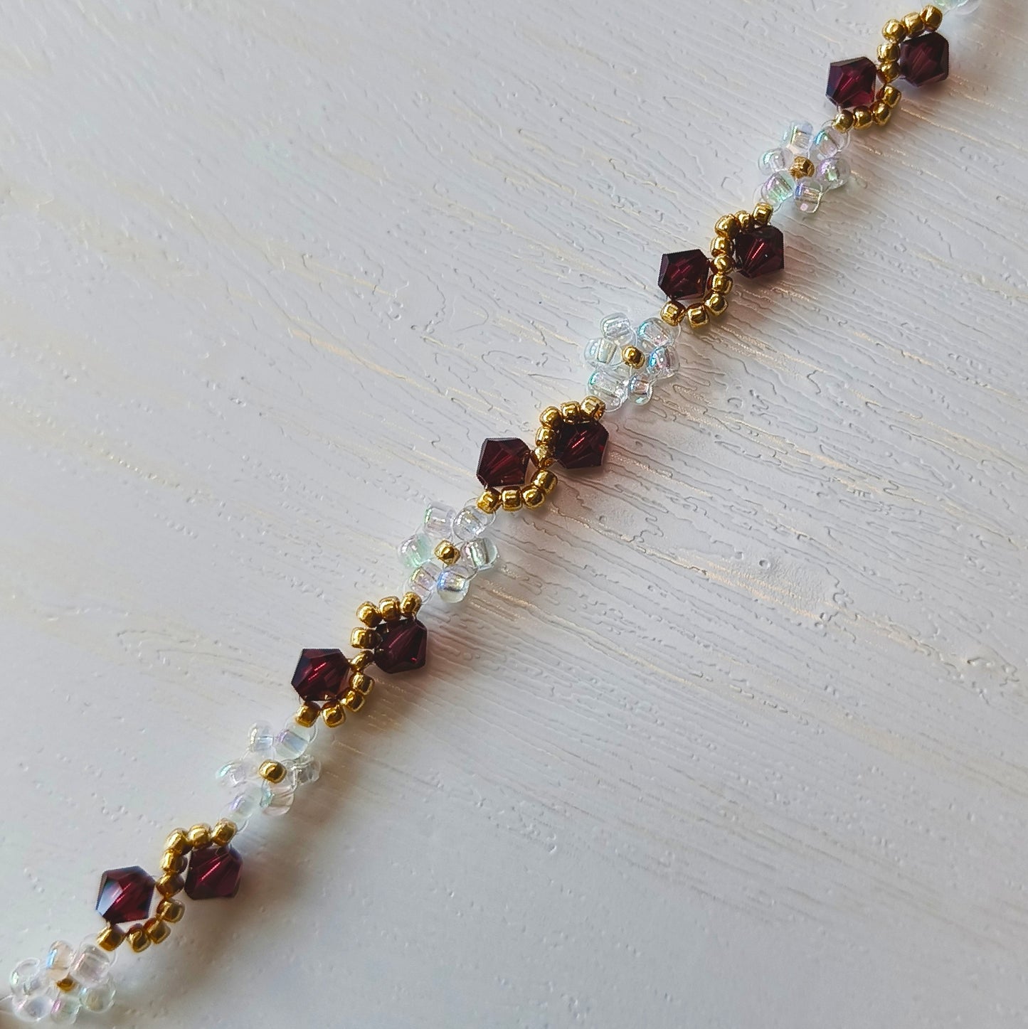 String bead bracelet 06