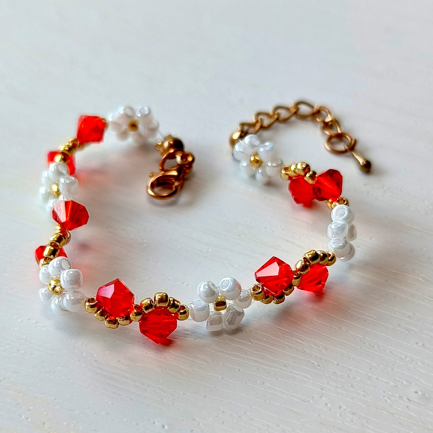 String bead bracelet 05