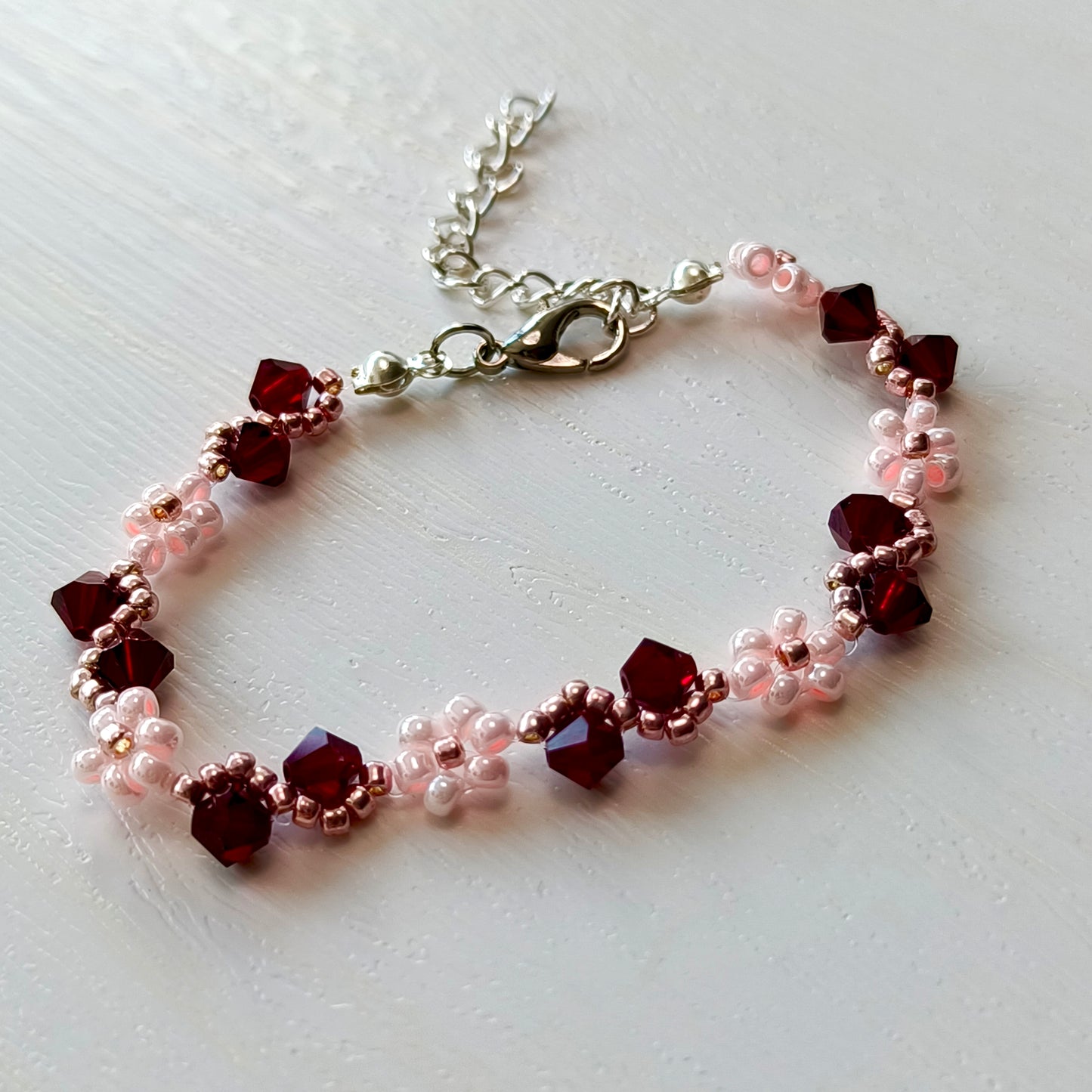 String bead bracelet 02