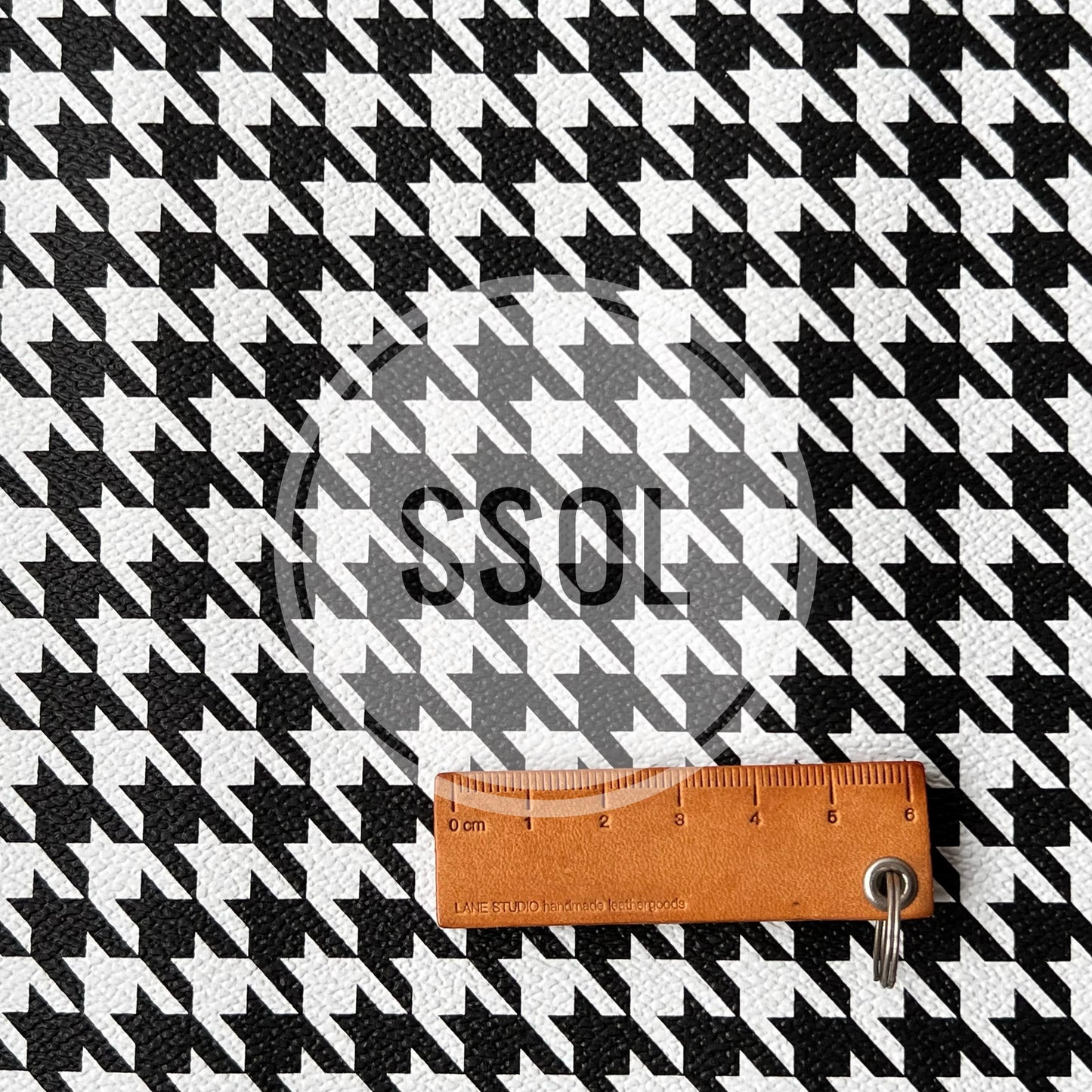 Vinyl Rolls - Houndstooth