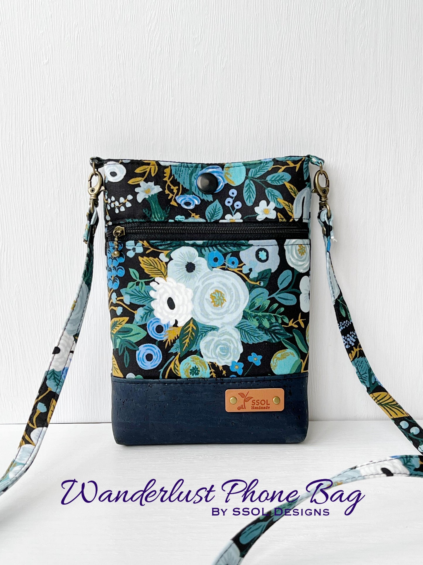 Wanderlust Phone Bag Pattern