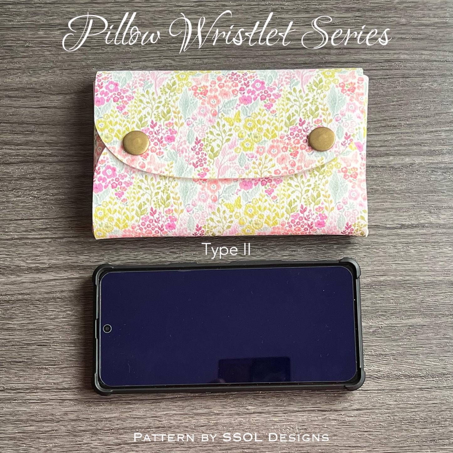 Pillow Wristlet Pattern