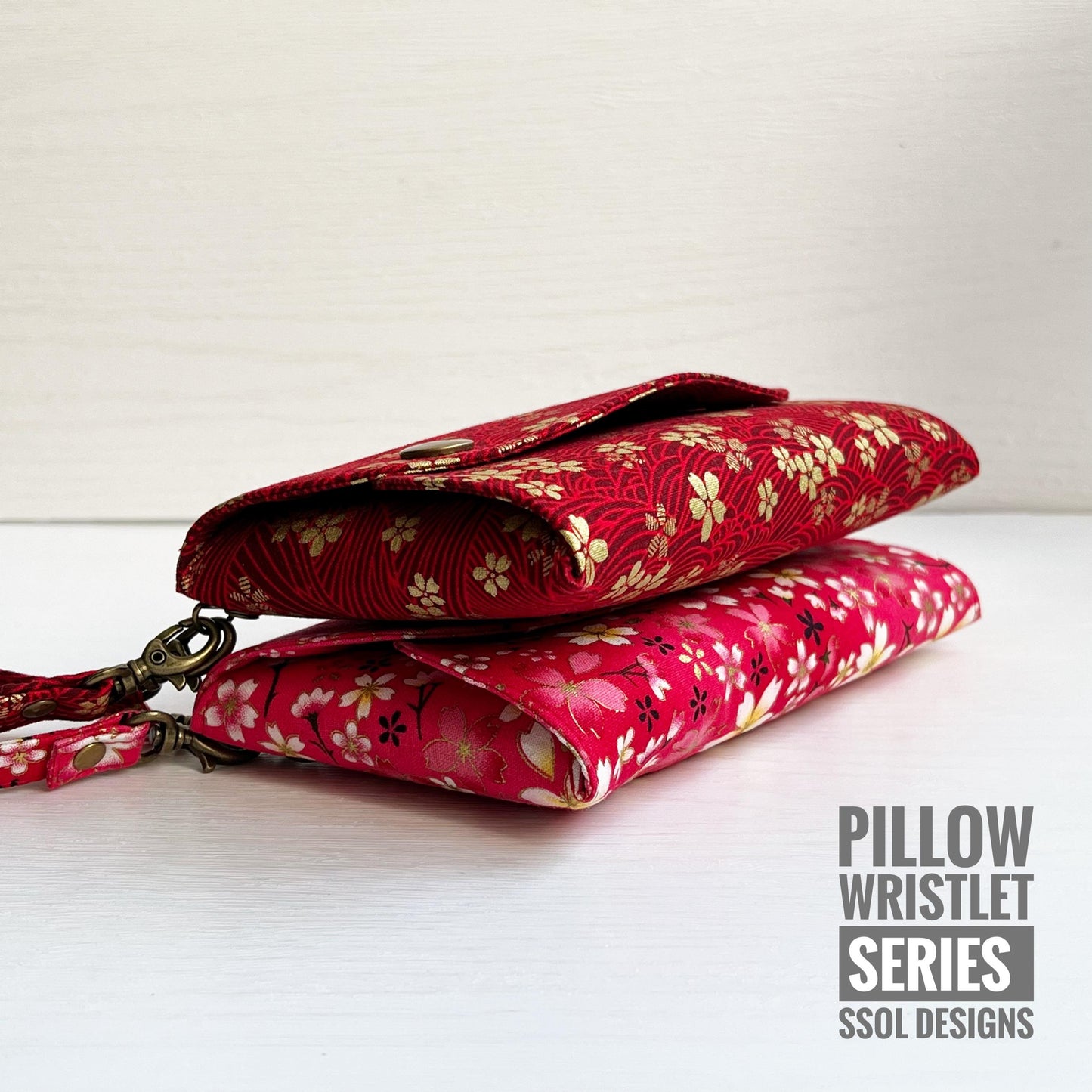Pillow Wristlet Pattern