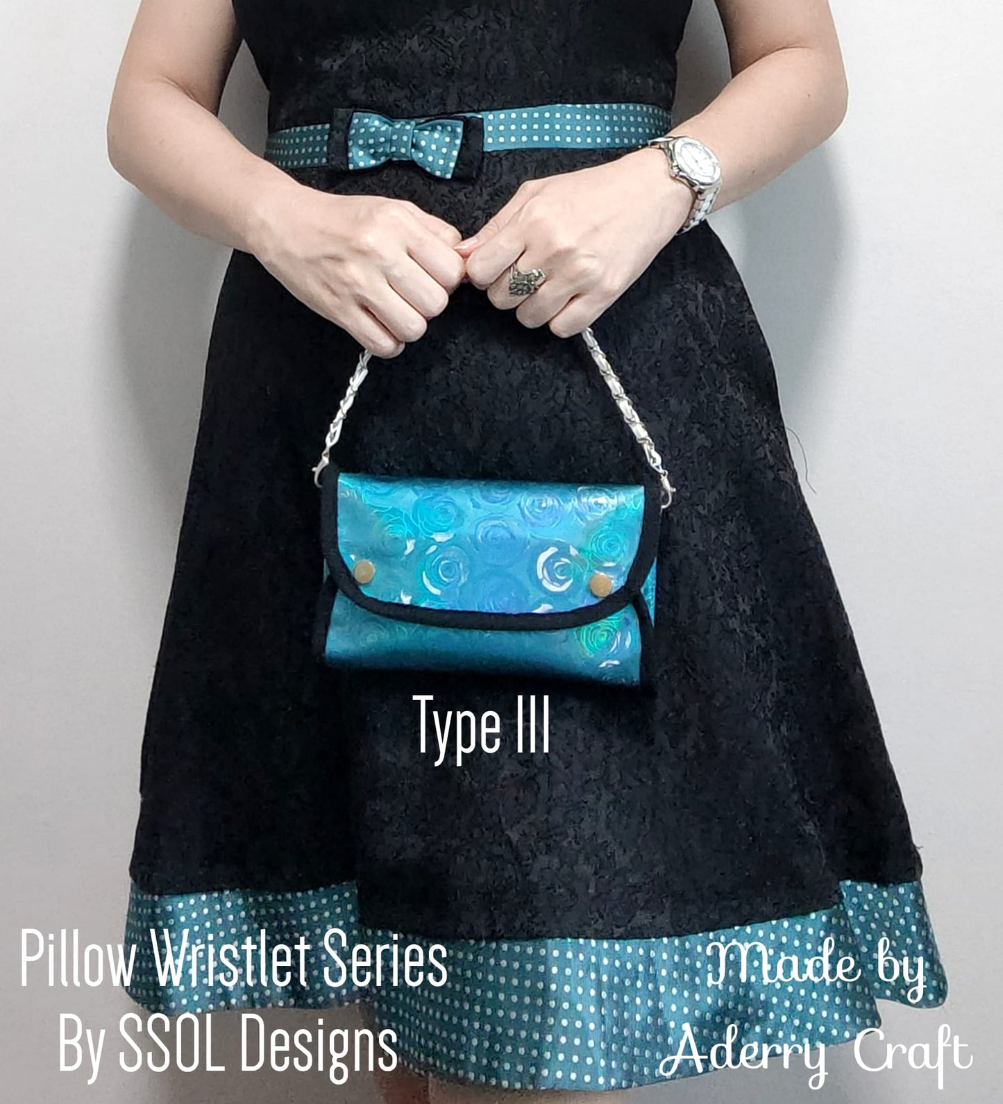 Pillow Wristlet Pattern