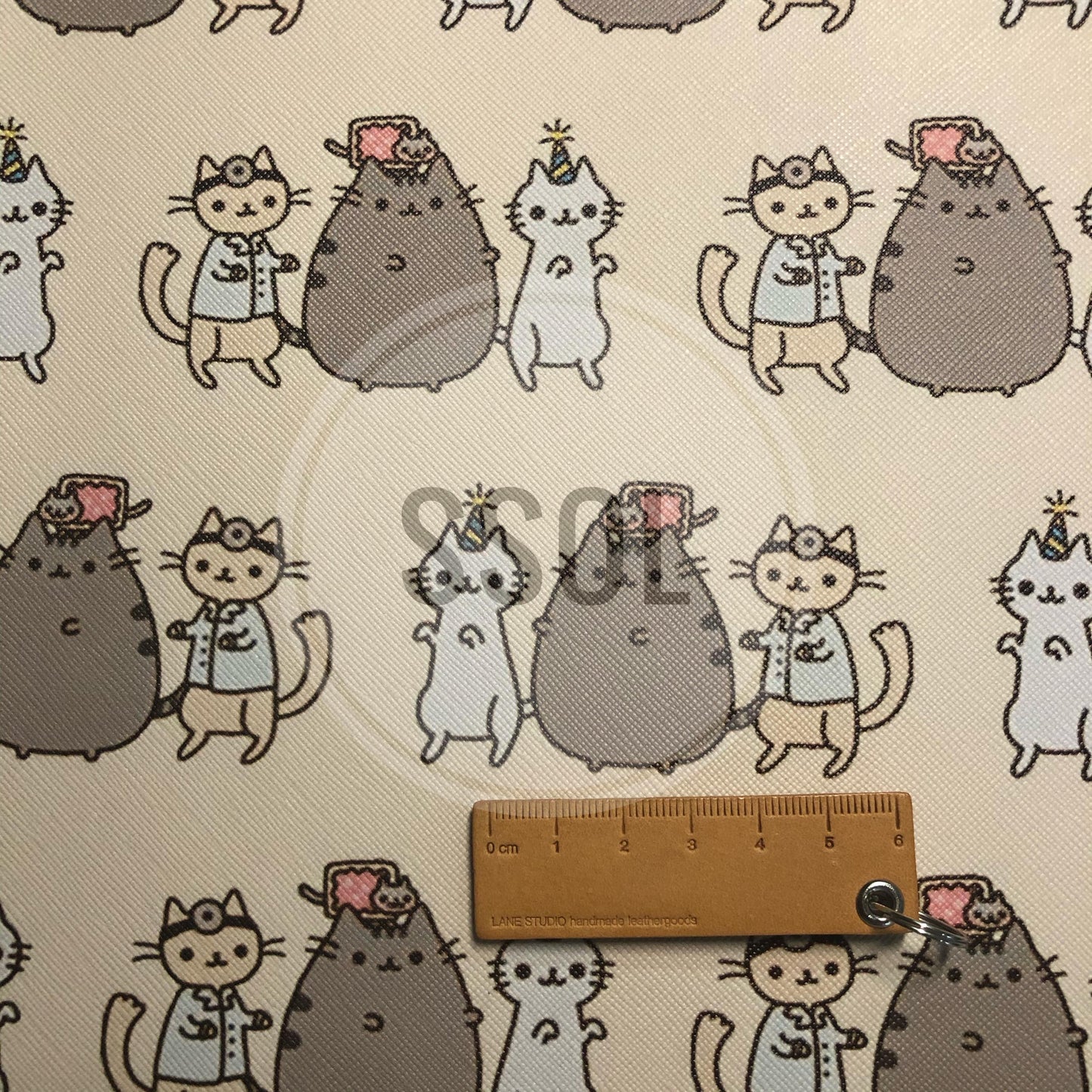 Vinyl/PU Leather - CAT07