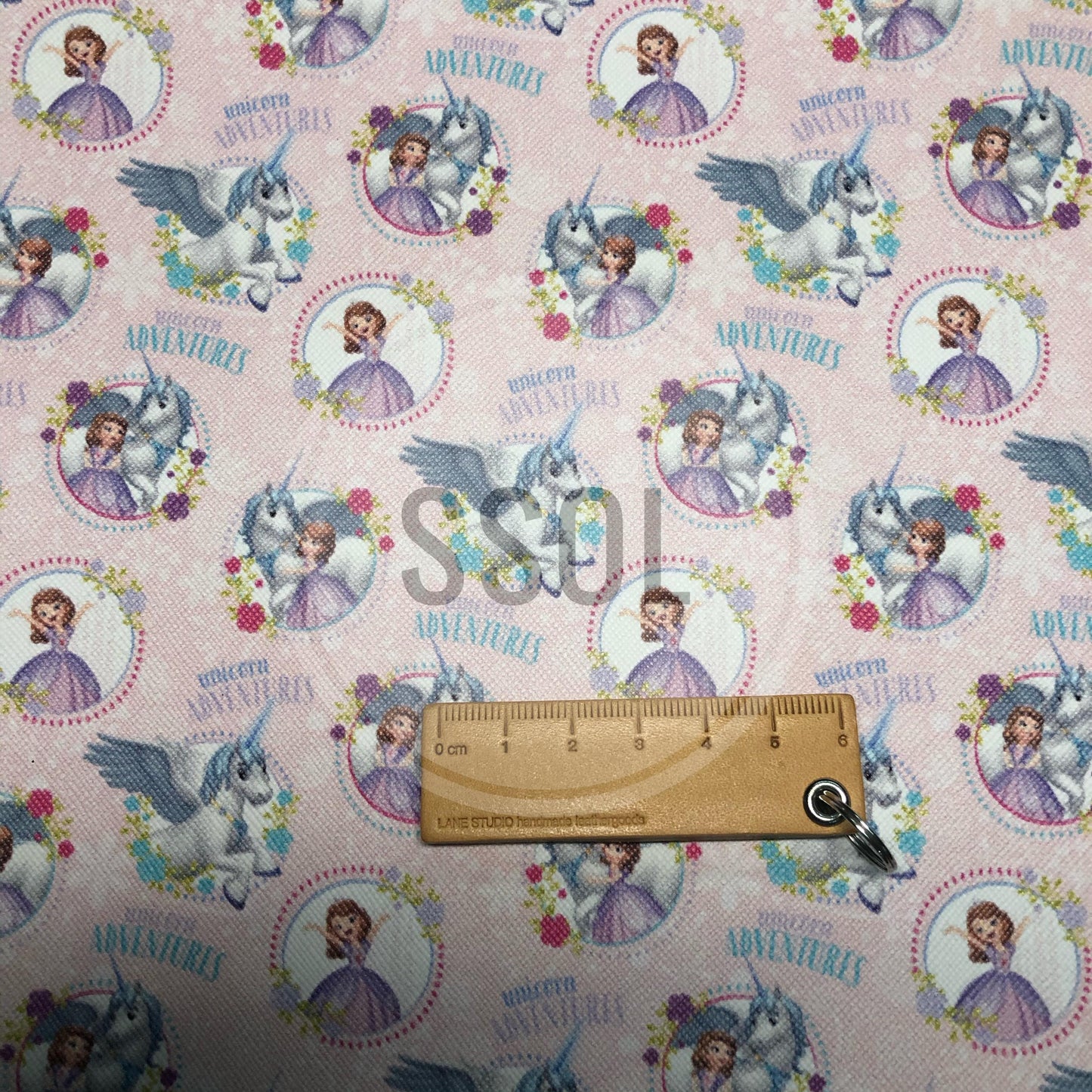 Vinyl/PU Leather - Uni04