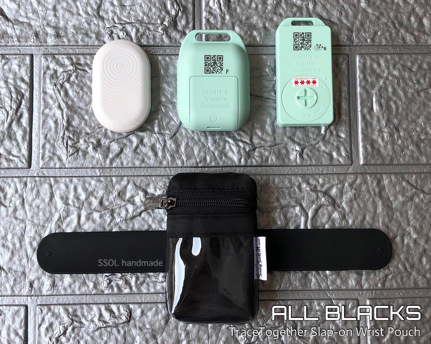 SG TraceTogether Wrist Pouch - All Blacks