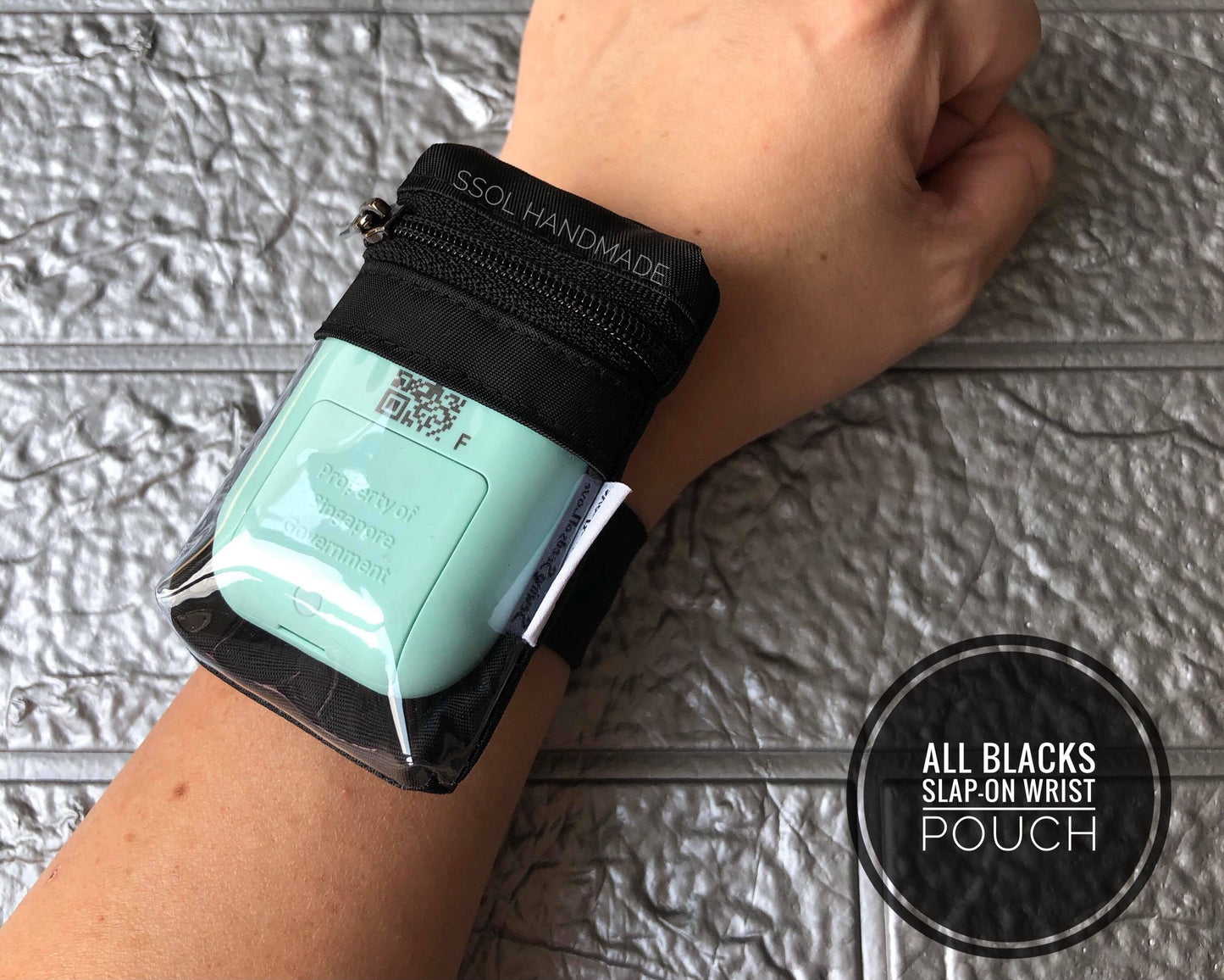SG TraceTogether Wrist Pouch - All Blacks