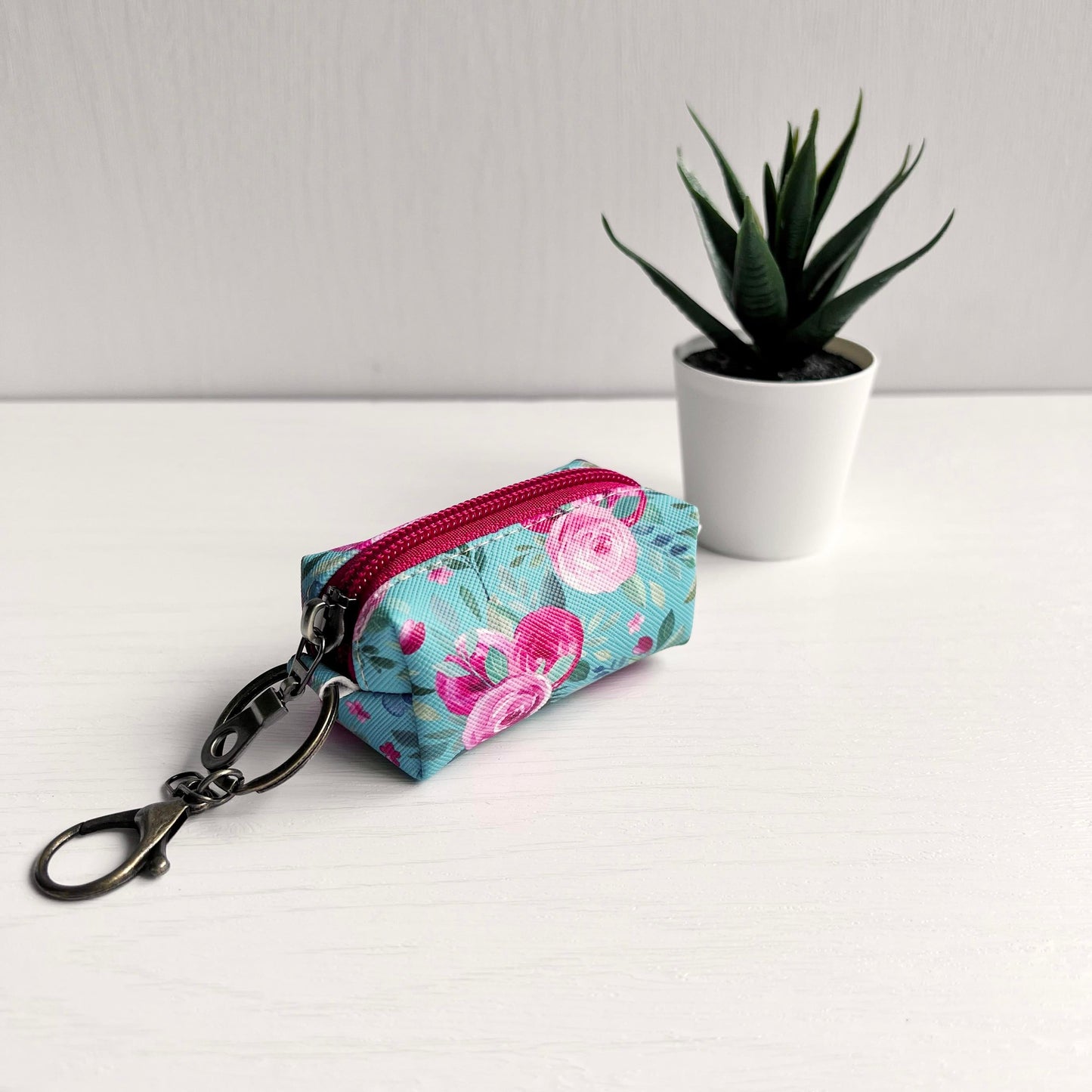 Vinyl Rolls - Vintage Roses