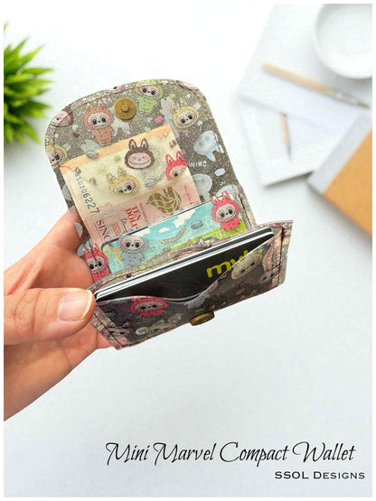 Mini Marvel Compact Wallet Pattern