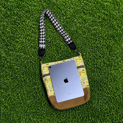 Wanderlust Tablet Bag Pattern