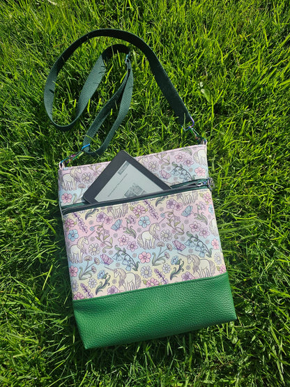 Wanderlust Tablet Bag Pattern