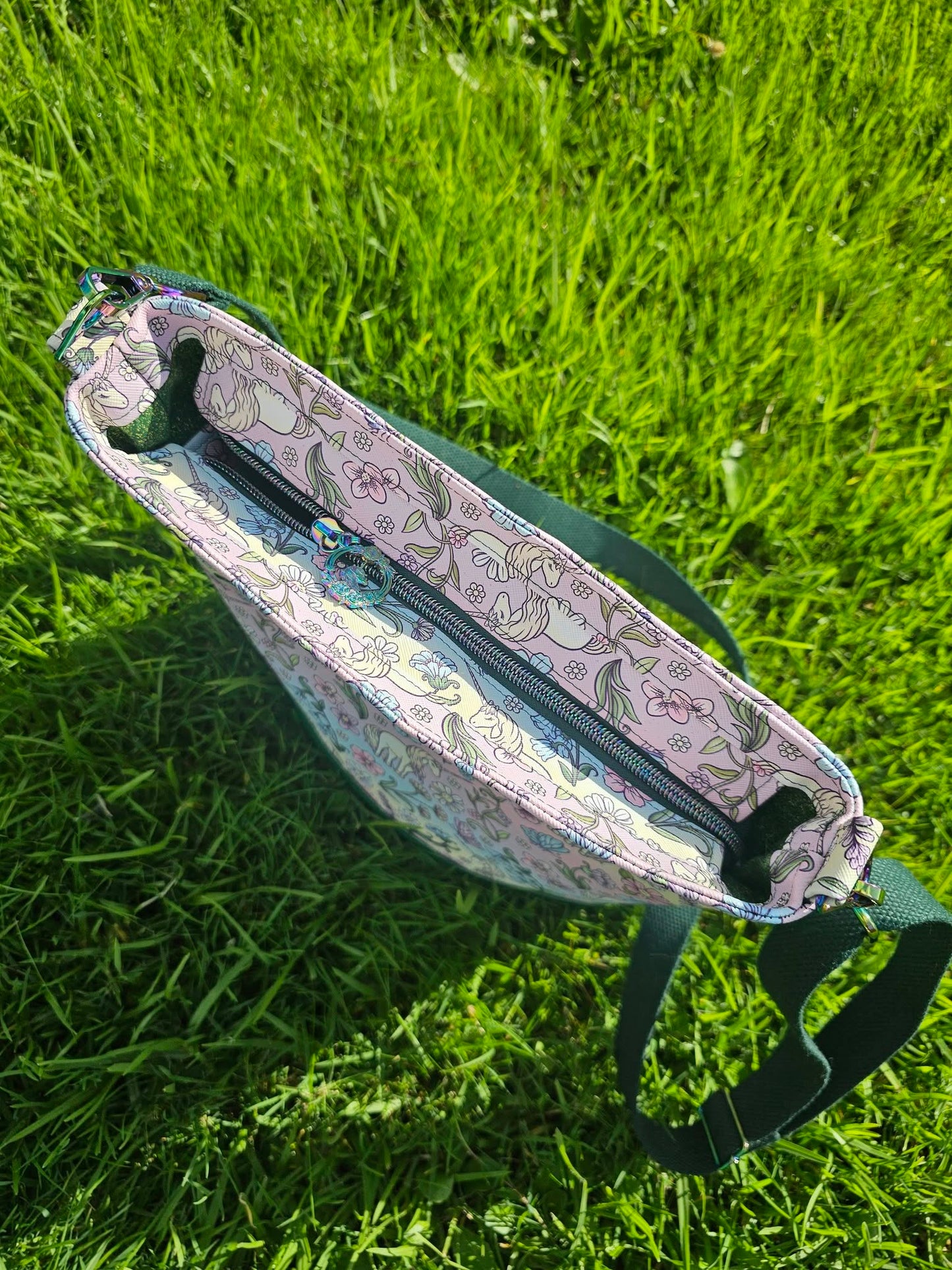 Wanderlust Tablet Bag Pattern