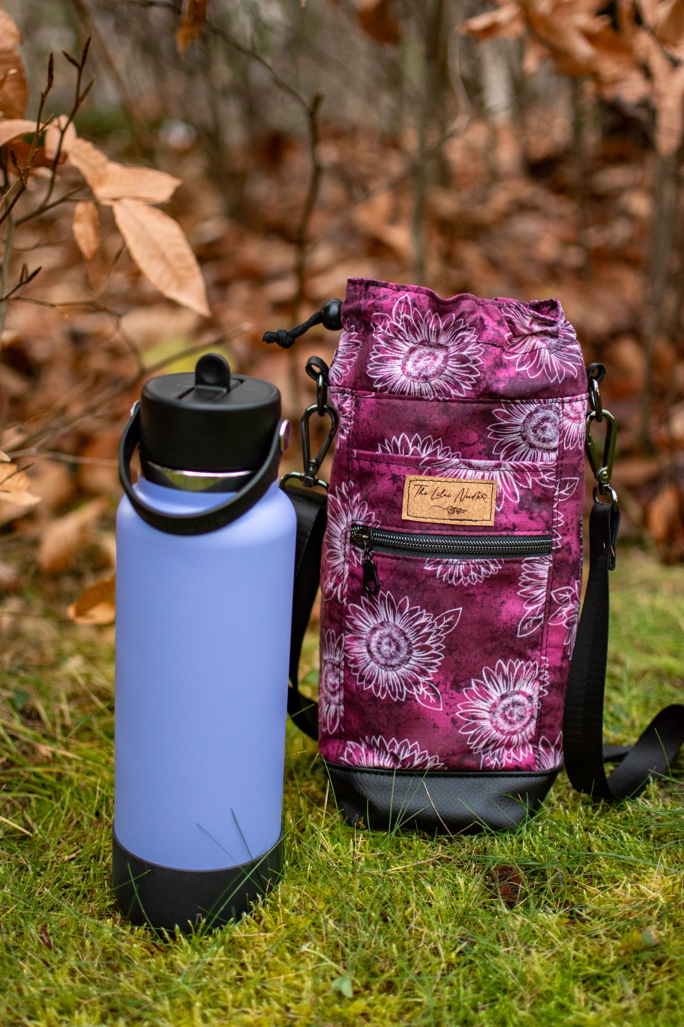 Azarxis Water Bottle Carrier Bag 32oz Premium Portable Water Bottle Pouch Holder With Adjustable Shoulder Strap 2 Pocket Water Bottle Sling Sleeve Bag For Walking Hiking (Black), Sports Water Bottle Accessories
