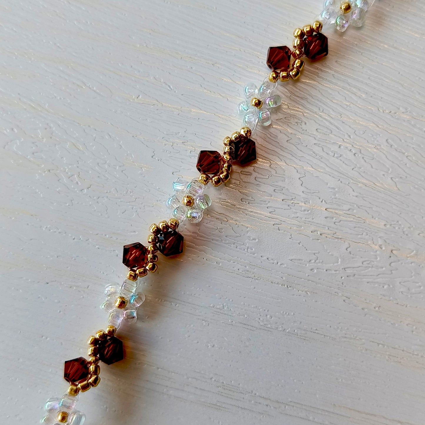 String bead bracelet 04