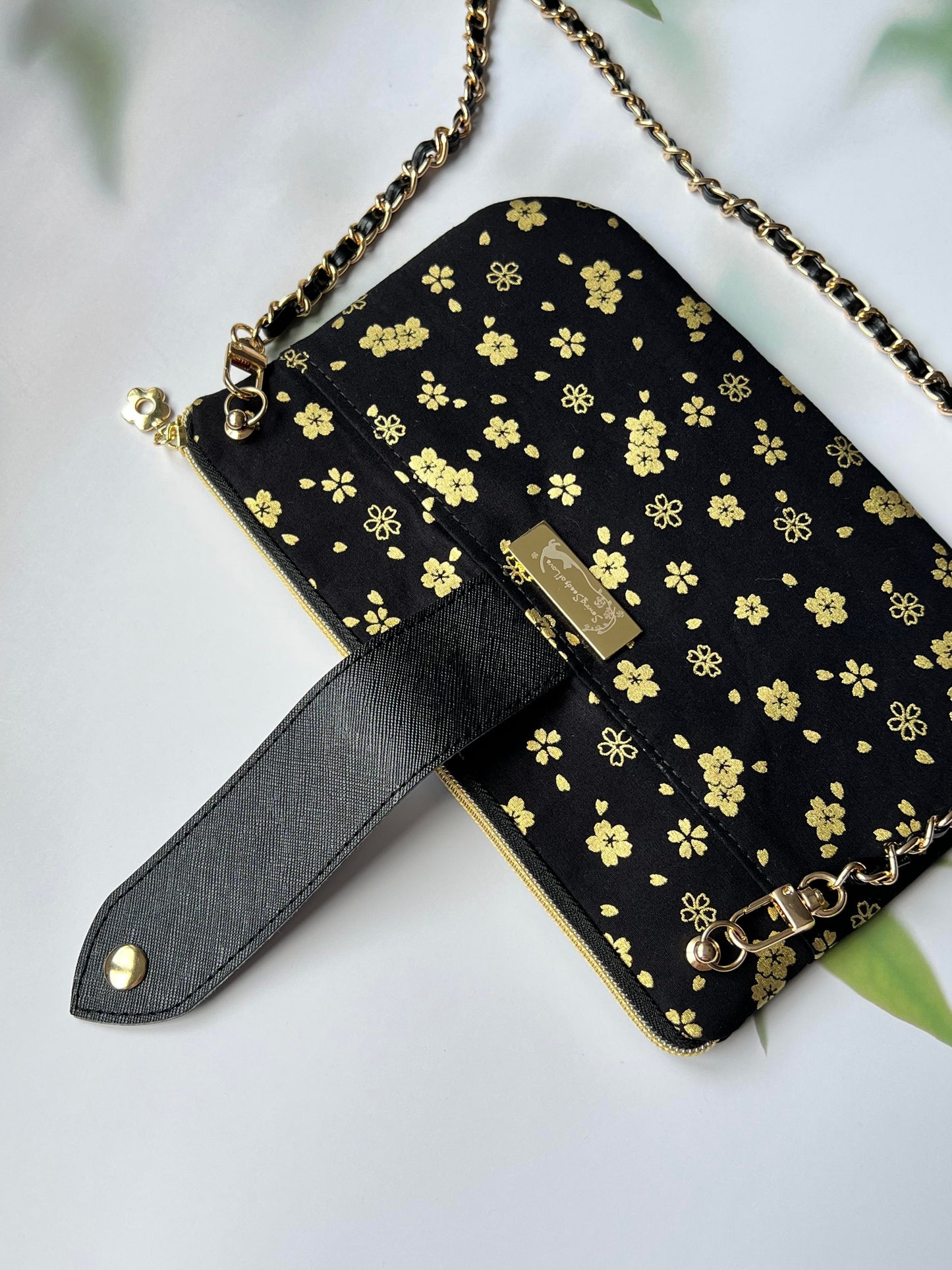 Sakura Wristlet Pattern