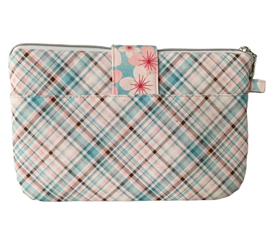 Sakura Wristlet Pattern