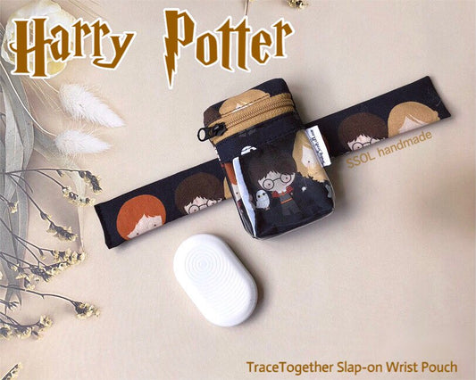SG TraceTogether Wrist Pouch - Harry Potter